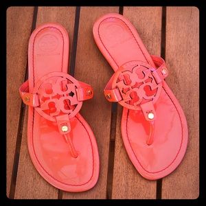RARE CORAL Tory Burch Miller sandals, 8.5 EUC